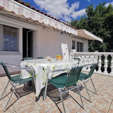 Maestral Apartament