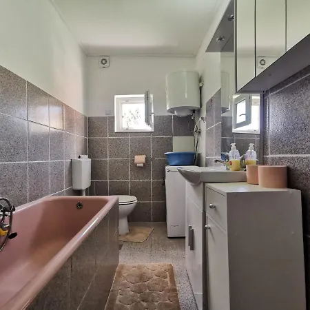 Apartment Maestral Bribir (Primorje-Gorski Kotar)