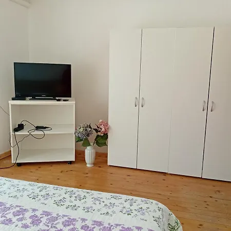 Maestral Apartment