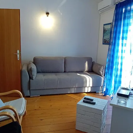 Maestral Apartment